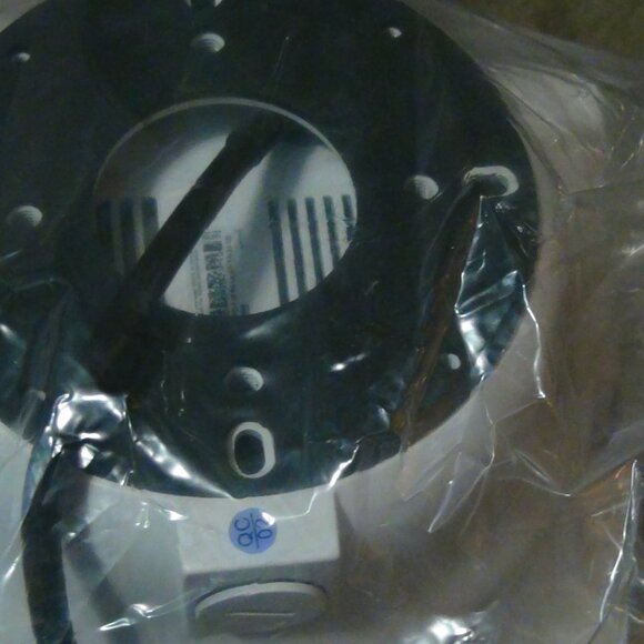 Arecont Vision AV20CPD-118 Contera 180˚ 20MP Outdoor PTZ Camera Night Vision - Picture 14 of 14